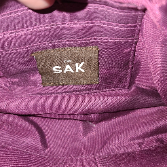 The Sak purple crocheted NWOT barrel purse - Picture 8 of 16